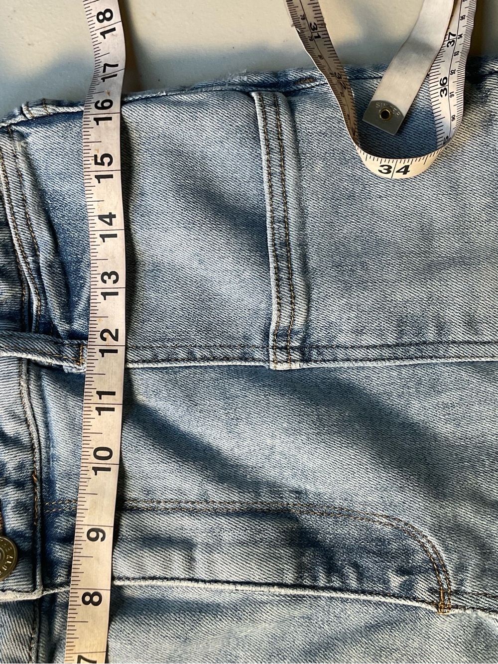 KUT from the Kloth Sienna Wide Leg Jeans Light Wash Women’s Size 6 - Picture 7 of 9